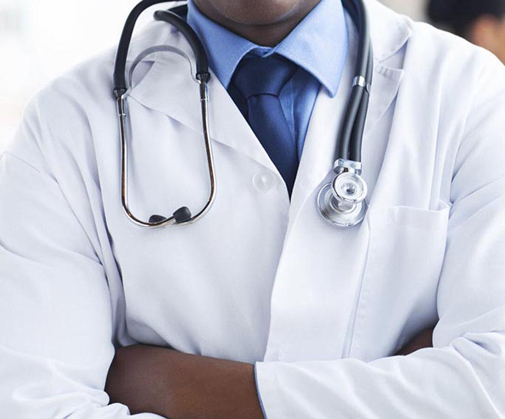 https://kerasiotis-plasticsurgeon.gr/wp-content/uploads/2024/01/doctor.jpg